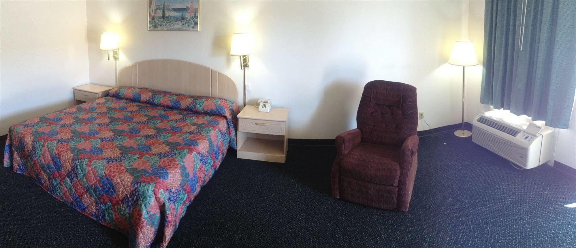 Garden Inn & Suites Metter Екстер'єр фото