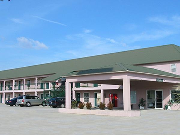 Garden Inn & Suites Metter Екстер'єр фото